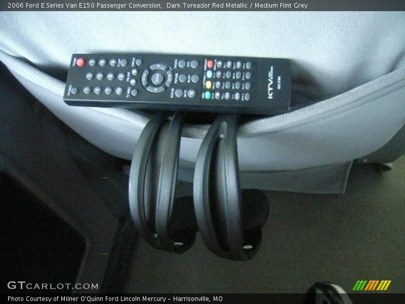 Dark Toreador Red Metallic / Medium Flint Grey 2006 Ford E Series Van E150 Passenger Conversion