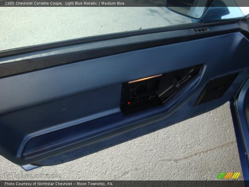 Light Blue Metallic / Medium Blue 1985 Chevrolet Corvette Coupe