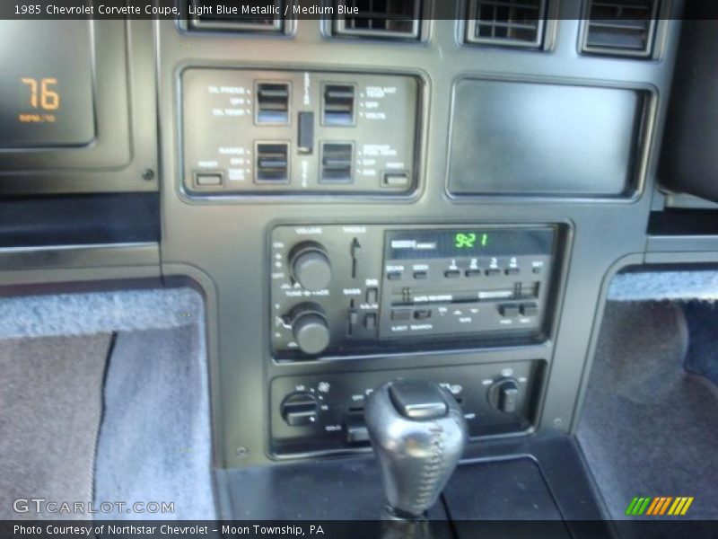 Light Blue Metallic / Medium Blue 1985 Chevrolet Corvette Coupe