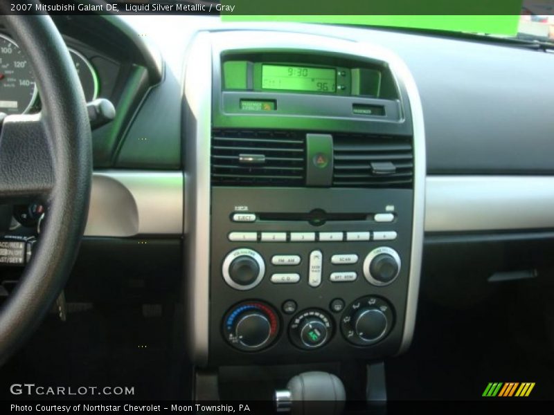 Liquid Silver Metallic / Gray 2007 Mitsubishi Galant DE