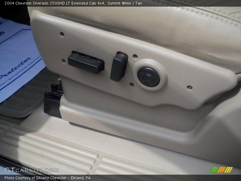 Summit White / Tan 2004 Chevrolet Silverado 2500HD LT Extended Cab 4x4