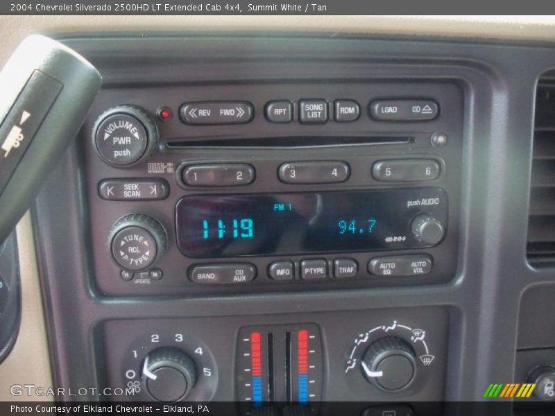 Summit White / Tan 2004 Chevrolet Silverado 2500HD LT Extended Cab 4x4