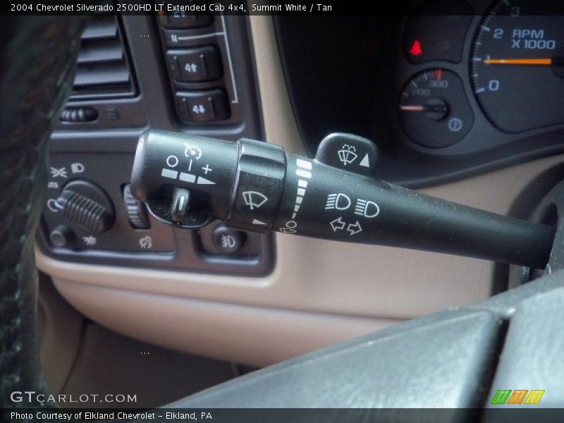 Summit White / Tan 2004 Chevrolet Silverado 2500HD LT Extended Cab 4x4