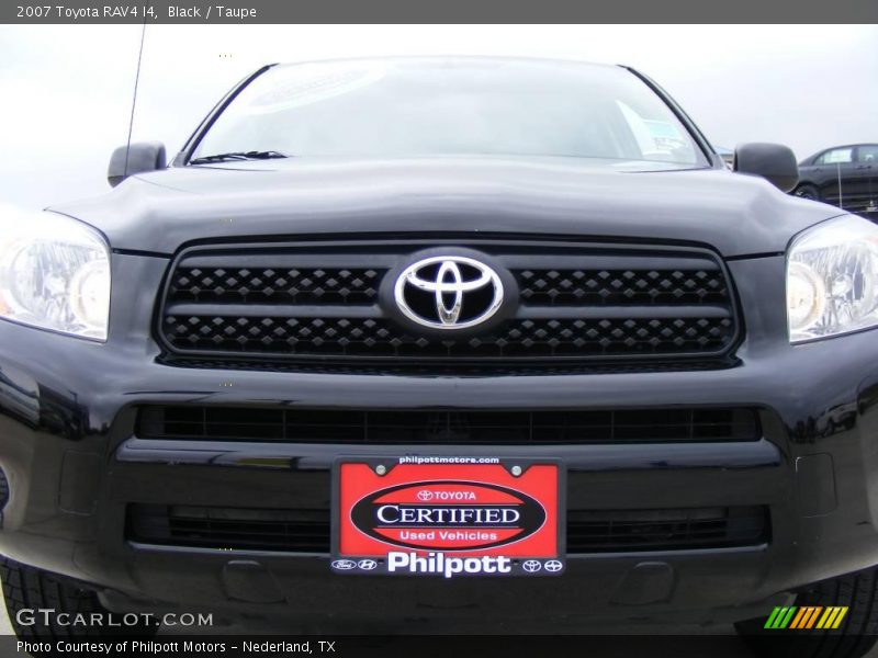 Black / Taupe 2007 Toyota RAV4 I4