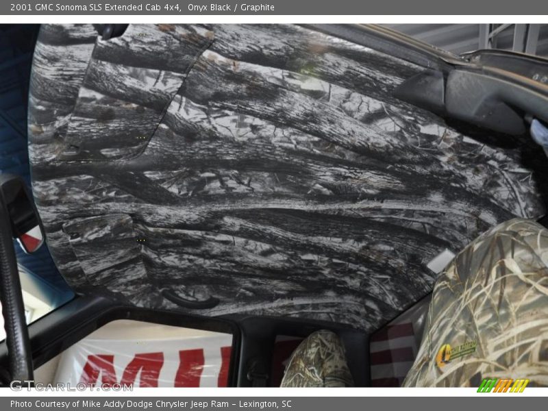 Onyx Black / Graphite 2001 GMC Sonoma SLS Extended Cab 4x4