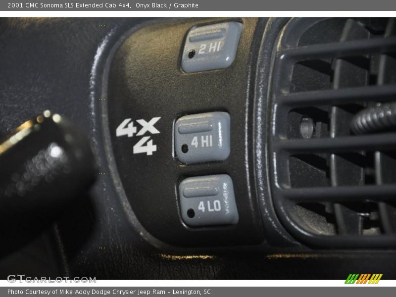 Onyx Black / Graphite 2001 GMC Sonoma SLS Extended Cab 4x4