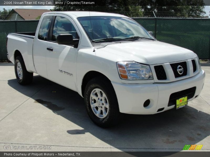 White / Graphite/Titanium 2006 Nissan Titan XE King Cab