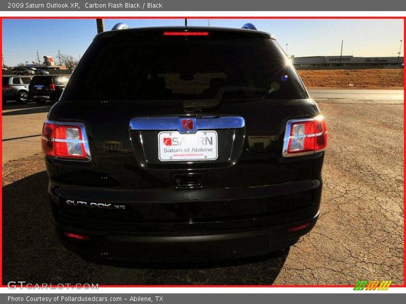 Carbon Flash Black / Black 2009 Saturn Outlook XR