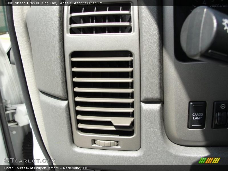 White / Graphite/Titanium 2006 Nissan Titan XE King Cab
