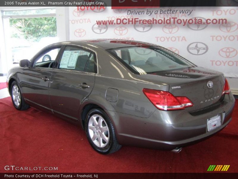 Phantom Gray Pearl / Light Gray 2006 Toyota Avalon XL