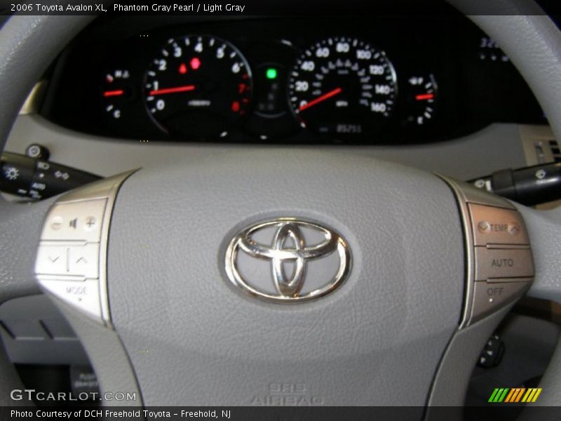 Phantom Gray Pearl / Light Gray 2006 Toyota Avalon XL