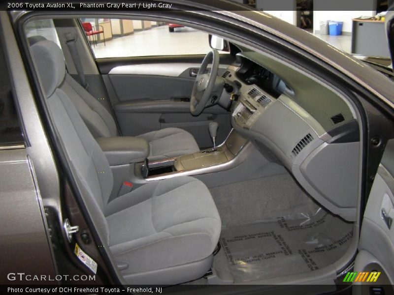 Phantom Gray Pearl / Light Gray 2006 Toyota Avalon XL