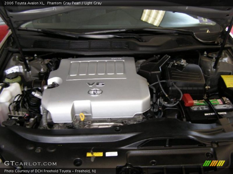 Phantom Gray Pearl / Light Gray 2006 Toyota Avalon XL