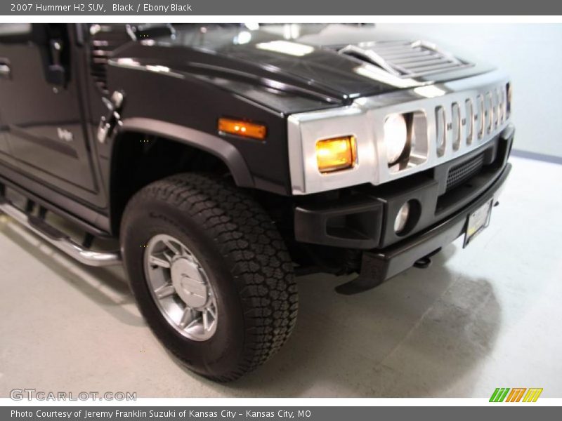 Black / Ebony Black 2007 Hummer H2 SUV