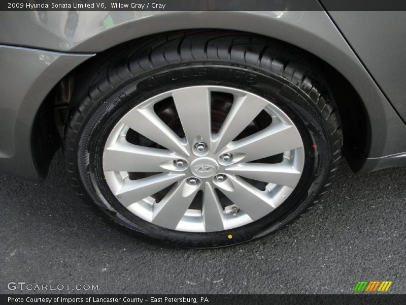 Willow Gray / Gray 2009 Hyundai Sonata Limited V6