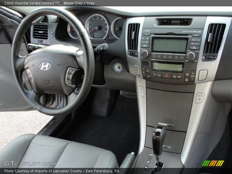 Willow Gray / Gray 2009 Hyundai Sonata Limited V6