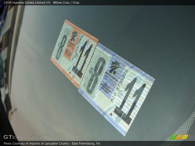 Willow Gray / Gray 2009 Hyundai Sonata Limited V6