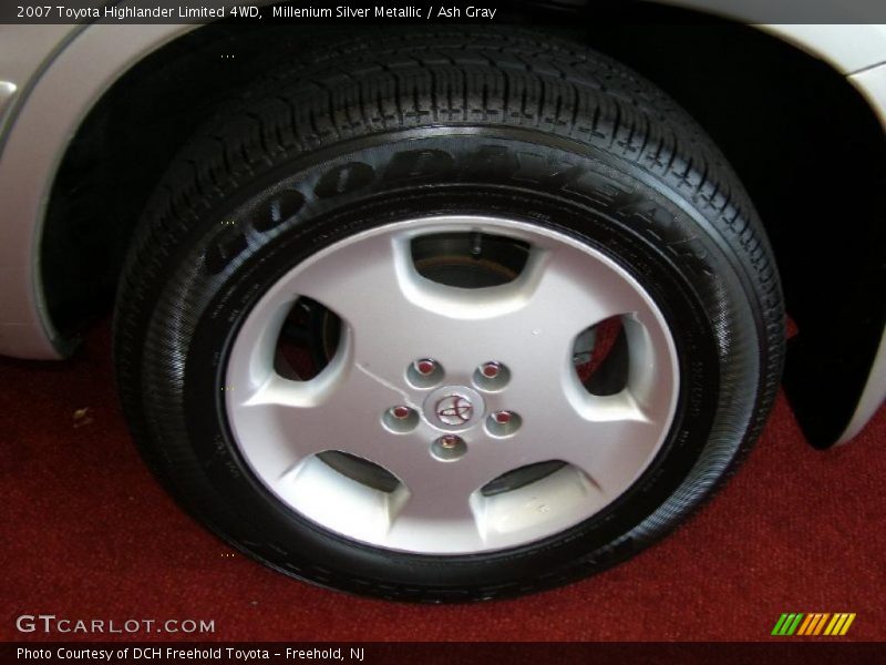 Millenium Silver Metallic / Ash Gray 2007 Toyota Highlander Limited 4WD