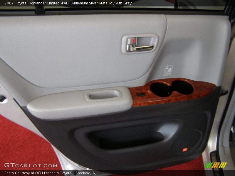 Millenium Silver Metallic / Ash Gray 2007 Toyota Highlander Limited 4WD