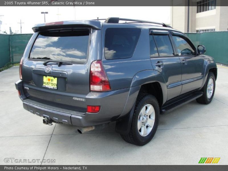 Galactic Gray Mica / Stone 2005 Toyota 4Runner SR5