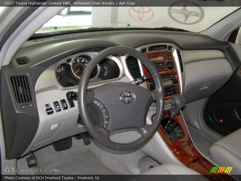 Millenium Silver Metallic / Ash Gray 2007 Toyota Highlander Limited 4WD