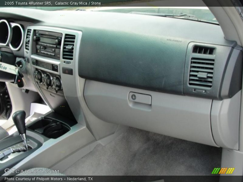 Galactic Gray Mica / Stone 2005 Toyota 4Runner SR5