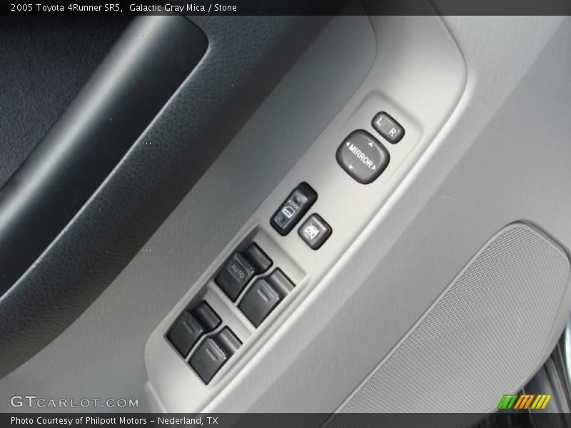 Galactic Gray Mica / Stone 2005 Toyota 4Runner SR5