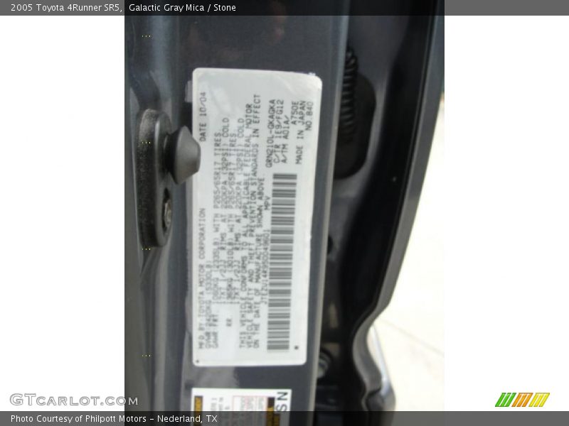 Galactic Gray Mica / Stone 2005 Toyota 4Runner SR5