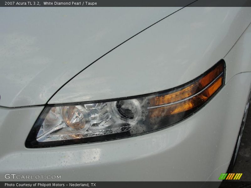 White Diamond Pearl / Taupe 2007 Acura TL 3.2