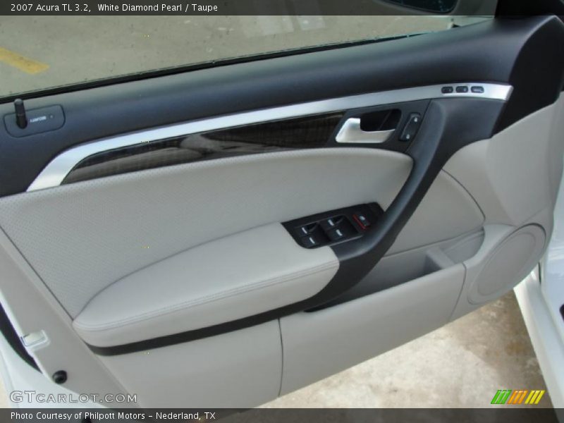 White Diamond Pearl / Taupe 2007 Acura TL 3.2