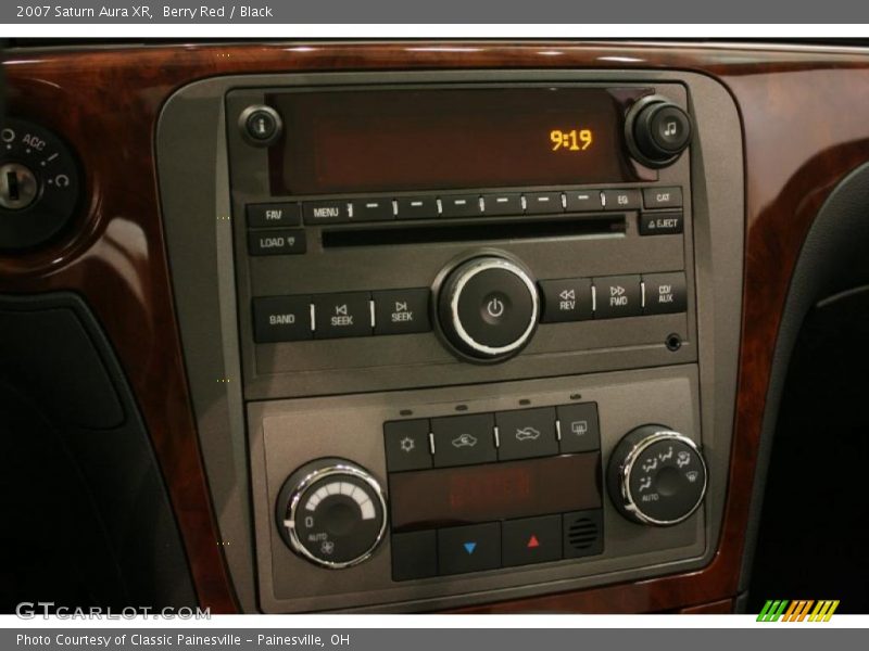 Berry Red / Black 2007 Saturn Aura XR
