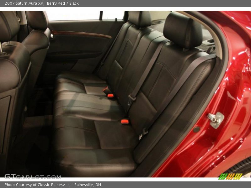 Berry Red / Black 2007 Saturn Aura XR