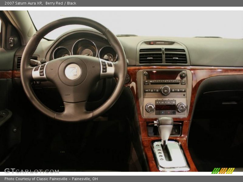 Berry Red / Black 2007 Saturn Aura XR