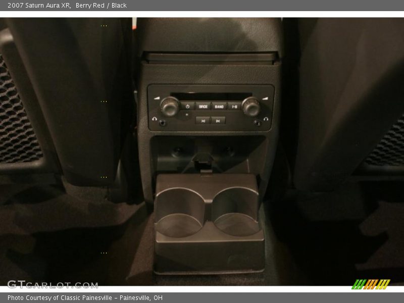 Berry Red / Black 2007 Saturn Aura XR
