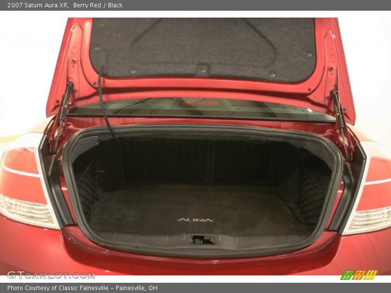 Berry Red / Black 2007 Saturn Aura XR
