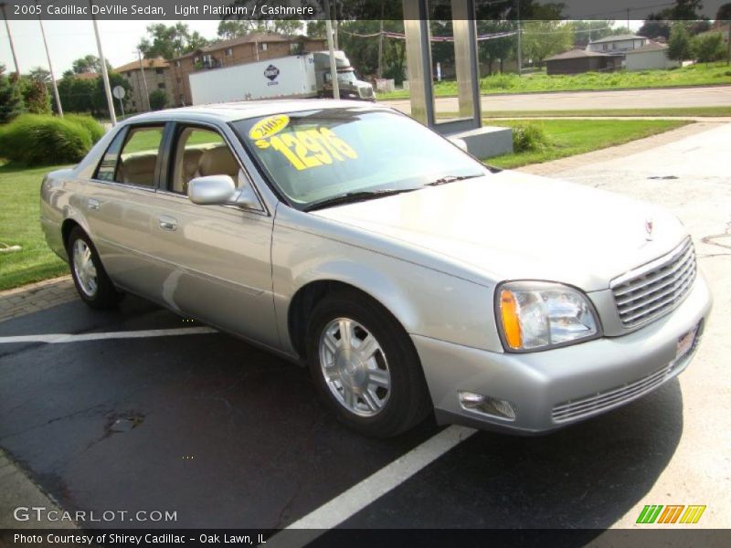 Light Platinum / Cashmere 2005 Cadillac DeVille Sedan