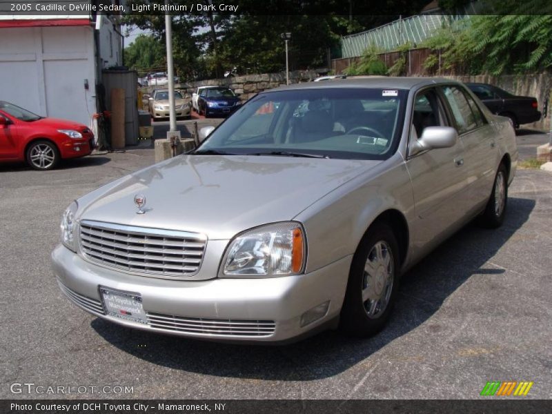 Light Platinum / Dark Gray 2005 Cadillac DeVille Sedan