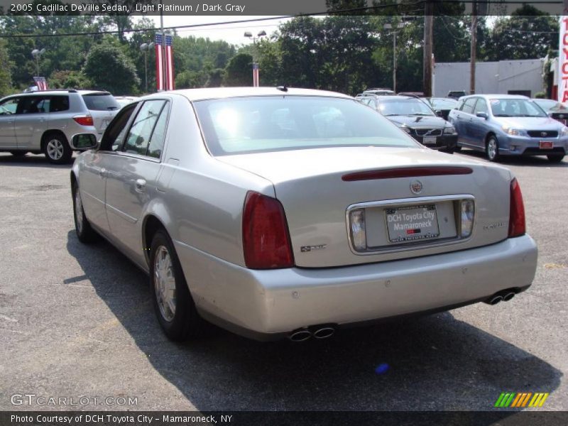 Light Platinum / Dark Gray 2005 Cadillac DeVille Sedan