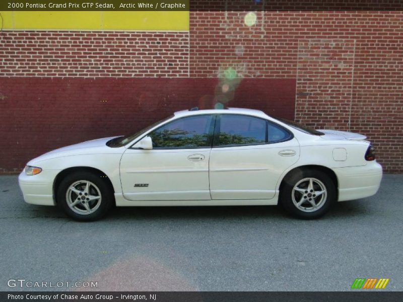 Arctic White / Graphite 2000 Pontiac Grand Prix GTP Sedan
