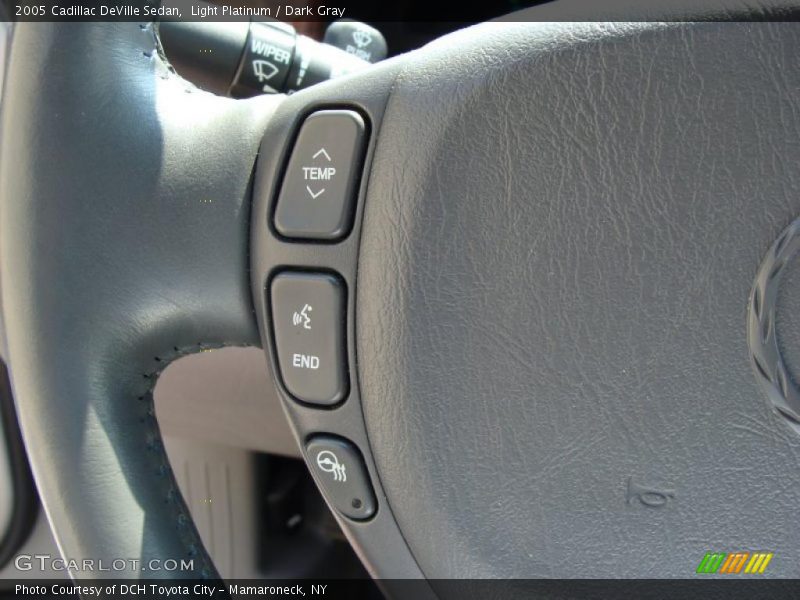 Light Platinum / Dark Gray 2005 Cadillac DeVille Sedan