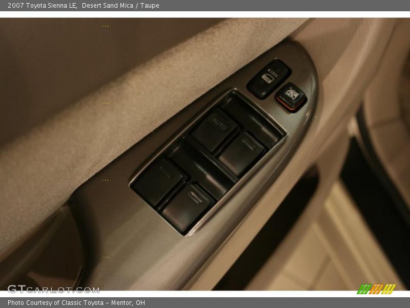 Desert Sand Mica / Taupe 2007 Toyota Sienna LE