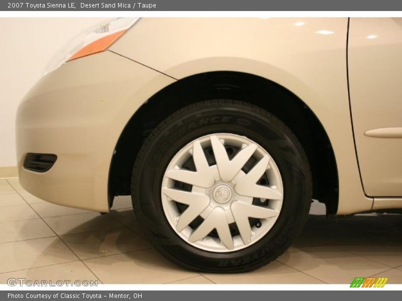 Desert Sand Mica / Taupe 2007 Toyota Sienna LE