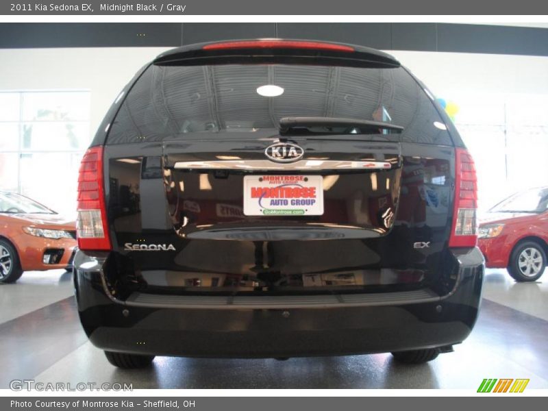 Midnight Black / Gray 2011 Kia Sedona EX
