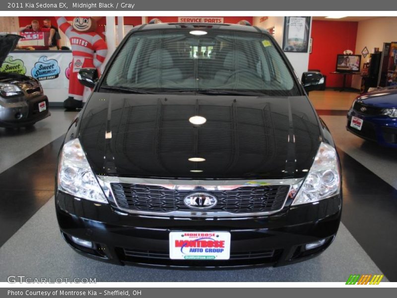 Midnight Black / Gray 2011 Kia Sedona EX