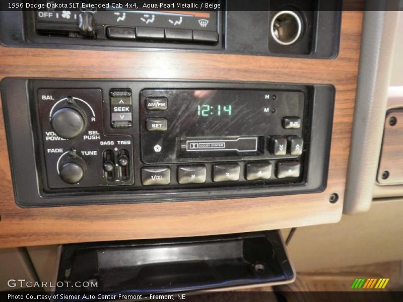 Aqua Pearl Metallic / Beige 1996 Dodge Dakota SLT Extended Cab 4x4