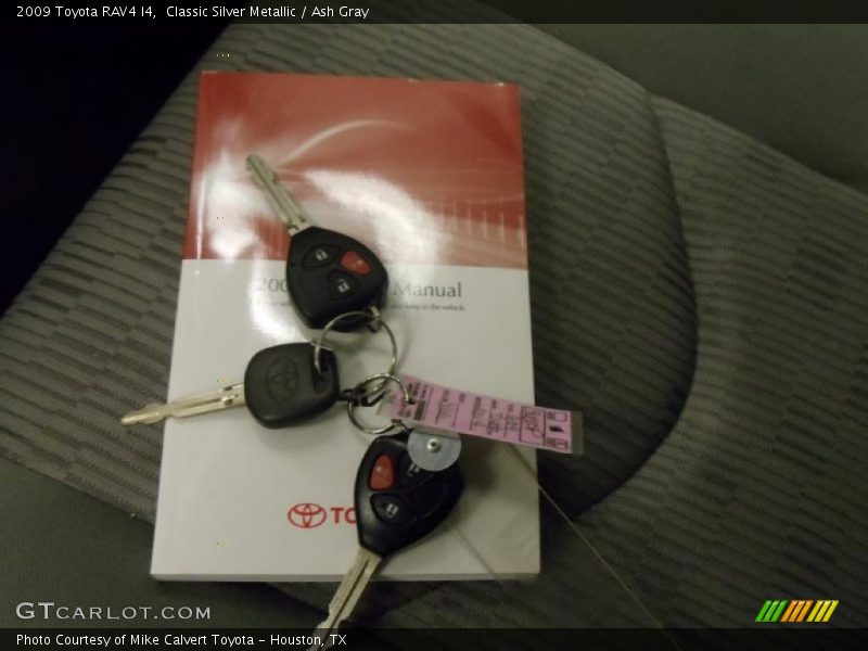 Classic Silver Metallic / Ash Gray 2009 Toyota RAV4 I4