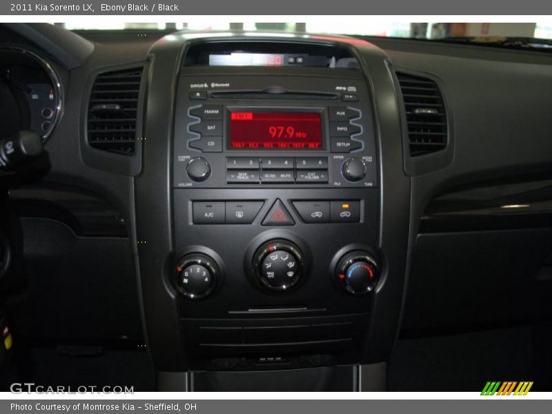 Ebony Black / Black 2011 Kia Sorento LX