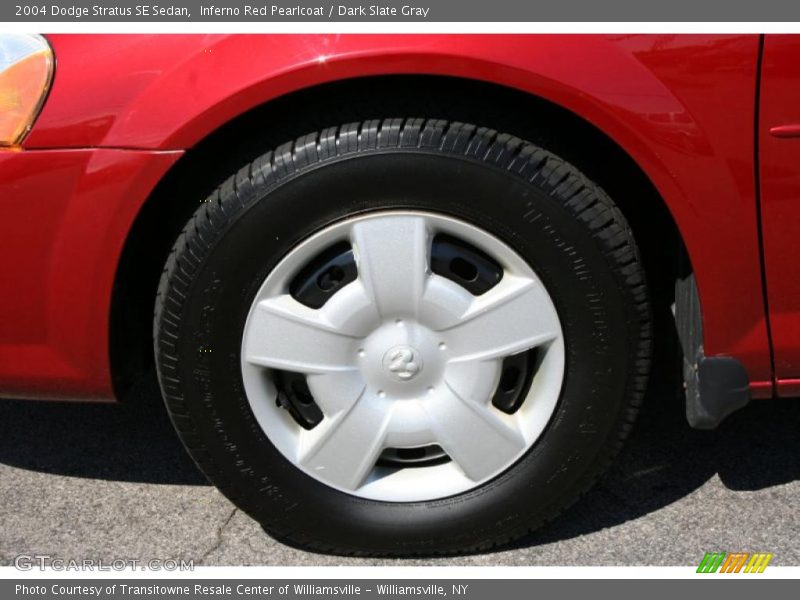 Inferno Red Pearlcoat / Dark Slate Gray 2004 Dodge Stratus SE Sedan
