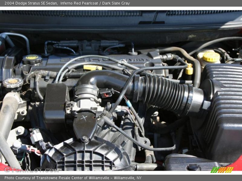 Inferno Red Pearlcoat / Dark Slate Gray 2004 Dodge Stratus SE Sedan
