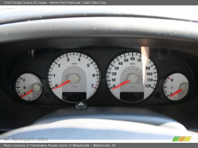 Inferno Red Pearlcoat / Dark Slate Gray 2004 Dodge Stratus SE Sedan